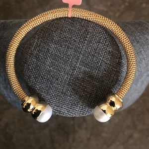 Gorgeous Gold-tone Cuff Bracelet